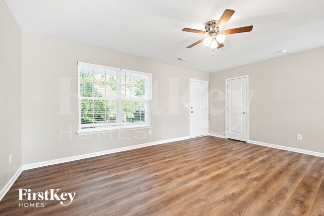 2602 Meadow Knoll Dr