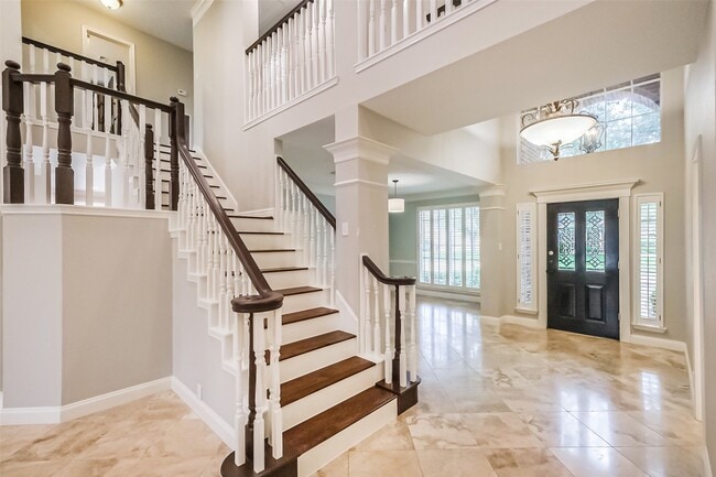 Photo - 3314 Winding Lake Way