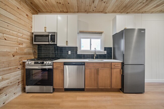 Photo - 370 Liberty Ave Unidad 1F