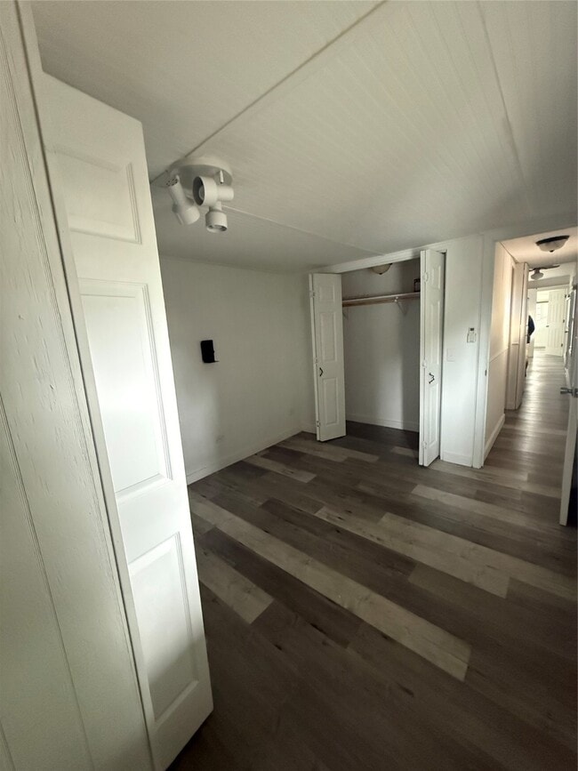 Photo - 310 E Jack Ave