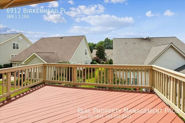 Photo - 6912 Birkenhead Pl