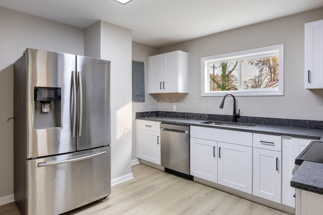 Photo - 1531 Wilson Rd