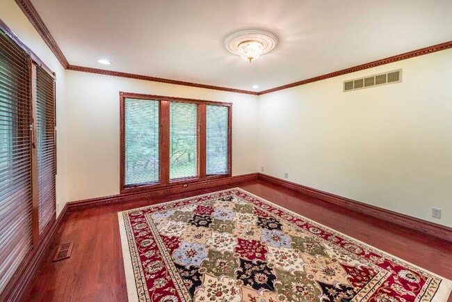 Photo - 2240 Gale Rd