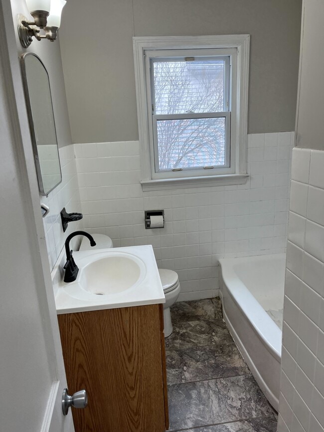 Photo - 2413 Coy Ave