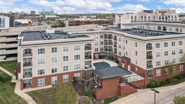 Building Photo - 1251 Strassner Dr Unit 2401 Rental