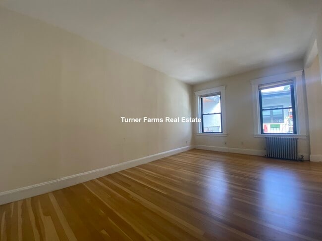 Photo - 373 Harvard St Unit 6