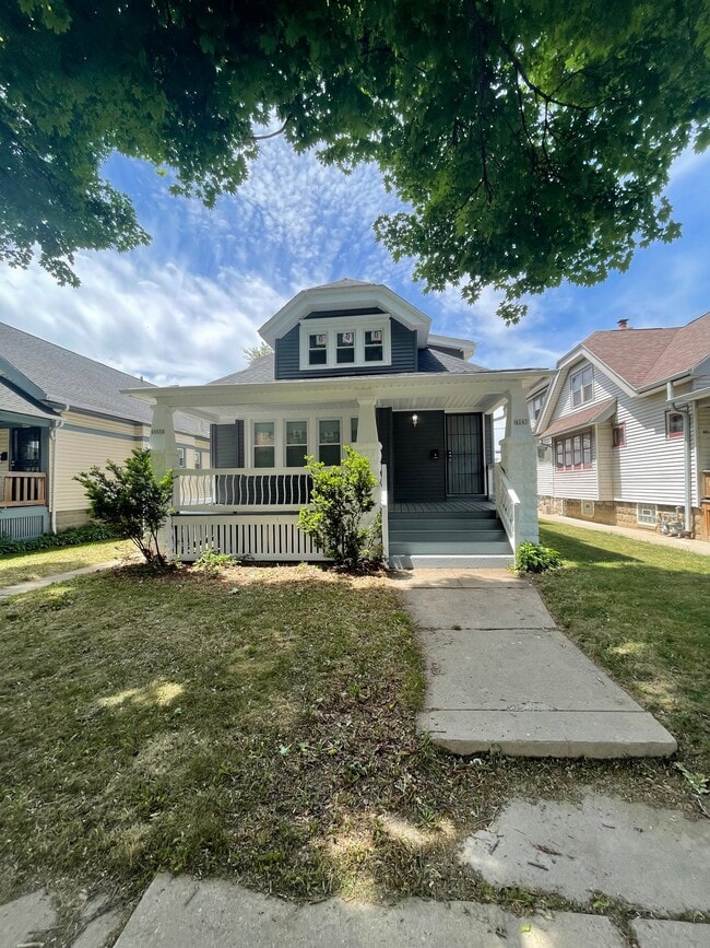 Building Photo - 4045 N 26th St