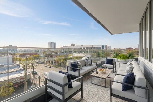 Main Living Apartments