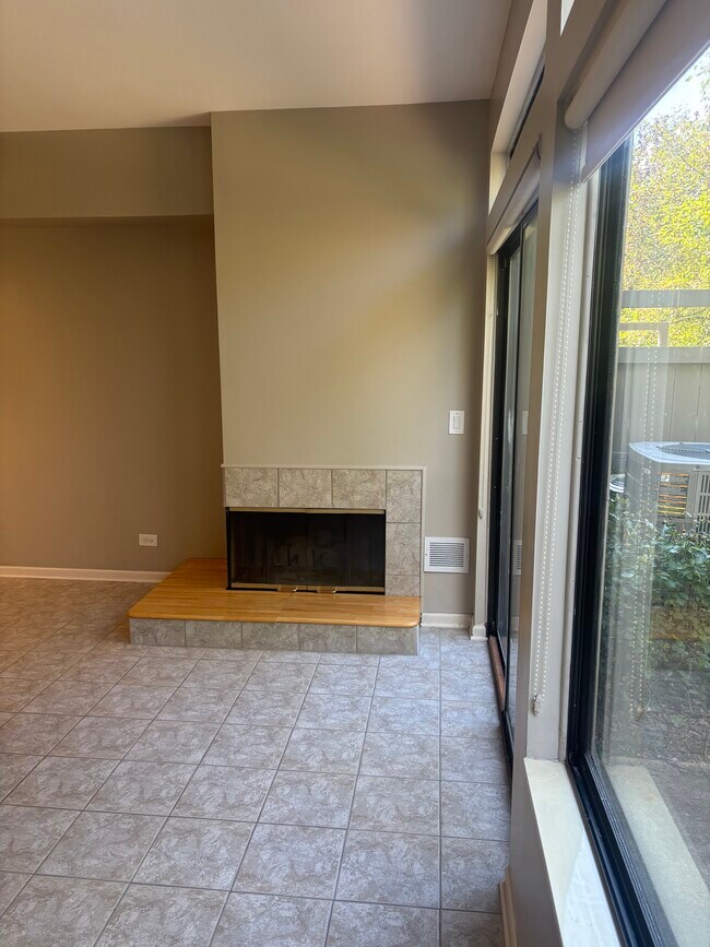 Photo - 378 White Oak Ln