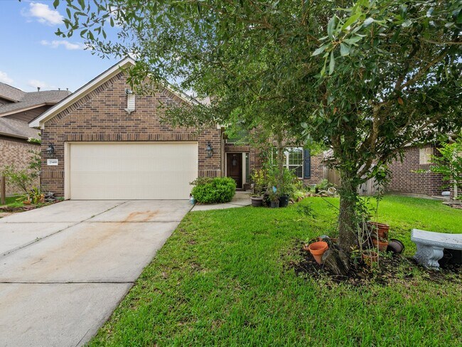 23468 Aiken Woods Dr