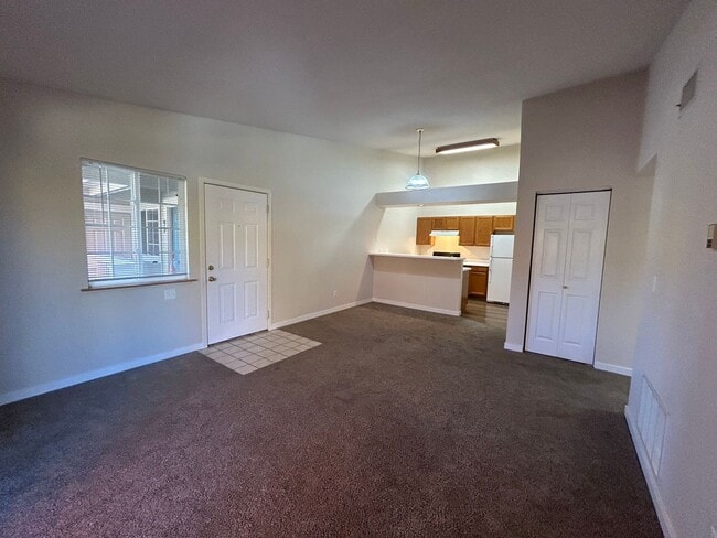 Photo - Comfortable 2BR Near Campus