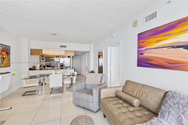 Photo - 1750 N Bayshore Dr Unit 4403