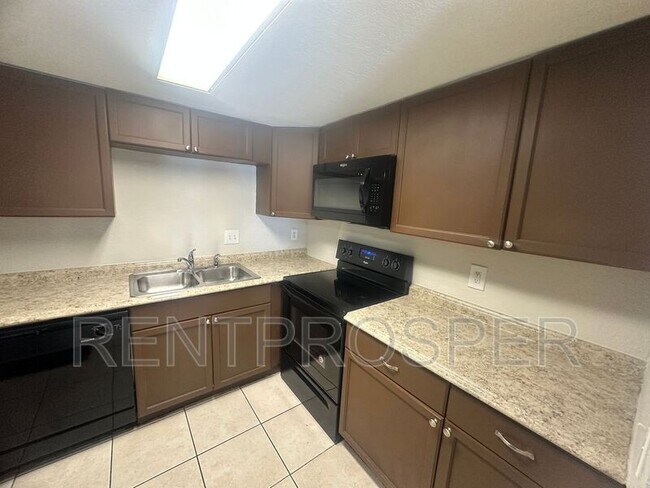 Photo - 4203 S Semoran Blvd Unidad #8