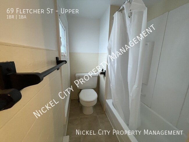 Photo - 69 Fletcher St Unit Upper