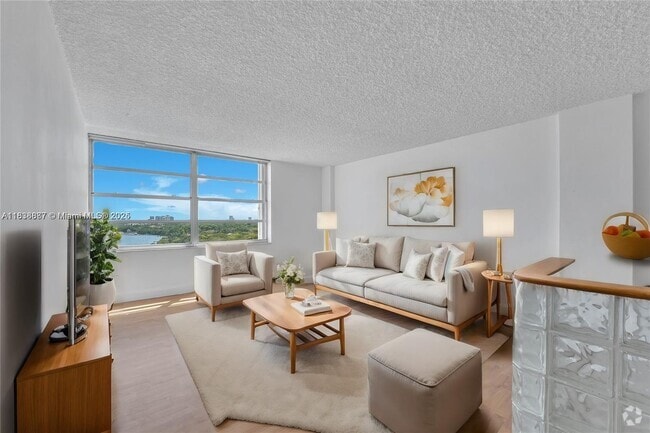 Building Photo - 150 SE 25th Rd Unit 15J Rental