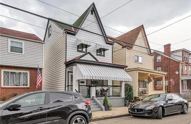 Photo - 1850 Middle St