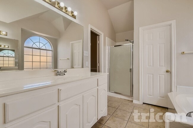 Photo - 1711 Newcastle Dr