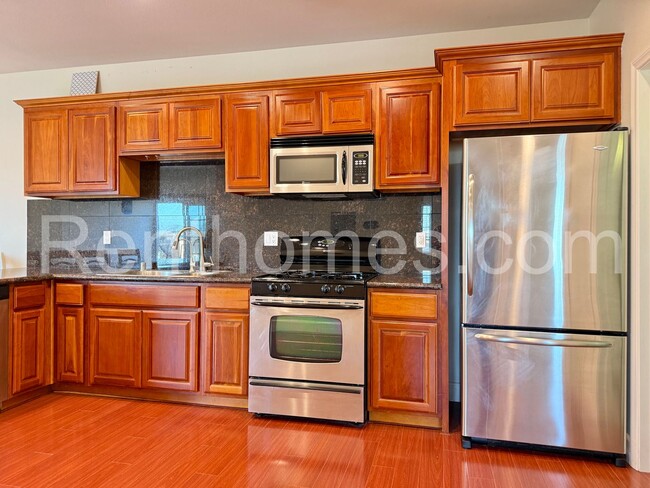 Photo - 7056 Fulton St Unidad 14