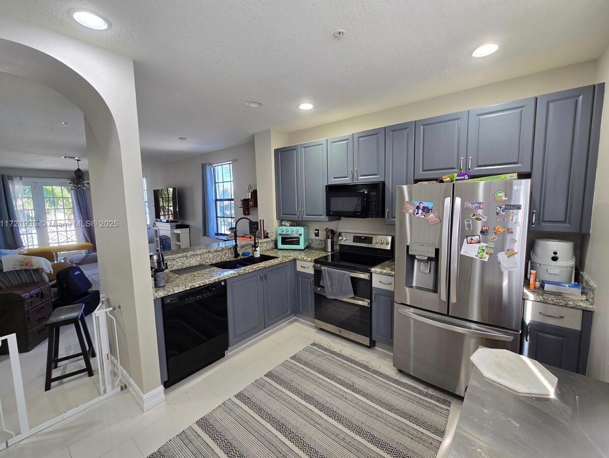 Photo - 310 N Dixie Hwy