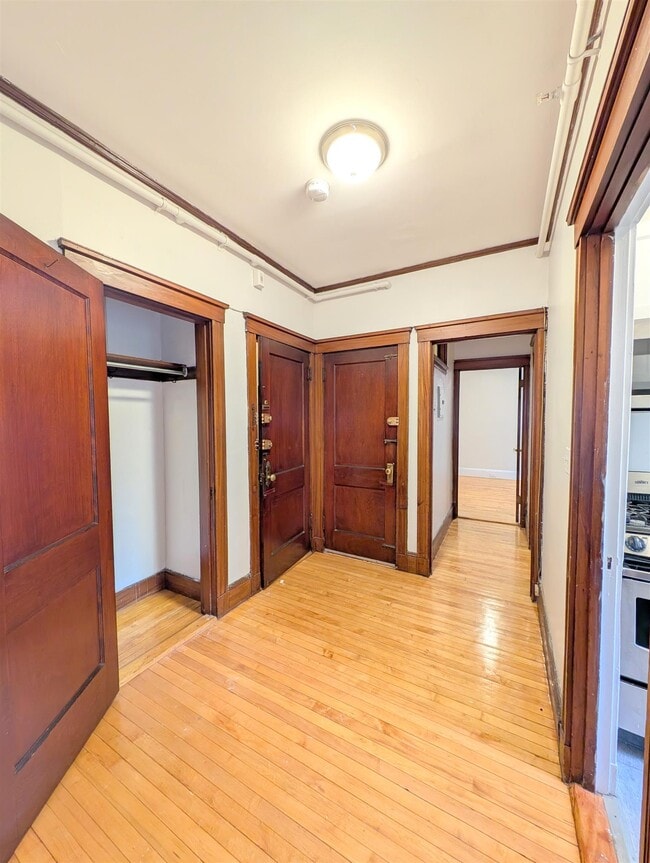 Photo - 14 Linnaean St Unit 7