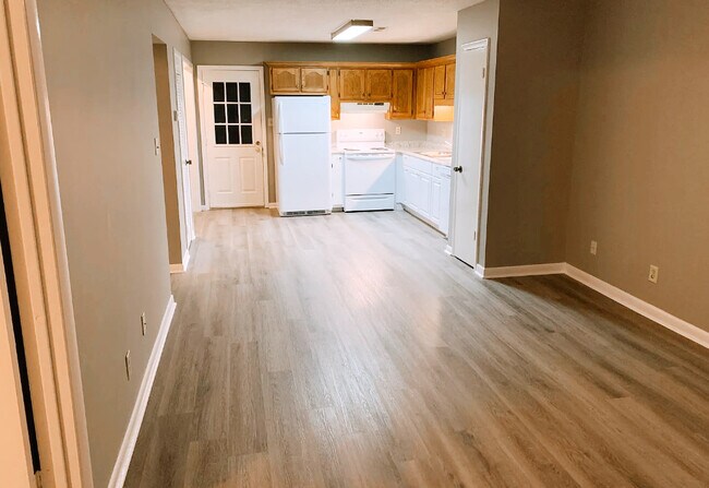 Photo - 1809 Windover Pl SW