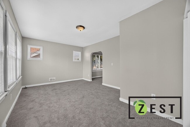 Photo - 3329 Waverly St Unit 2 Upper