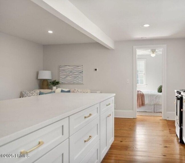 Photo - 606 Carteret St