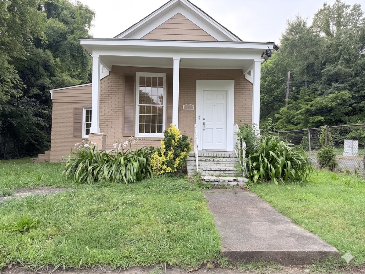 Photo - 795 Alma St