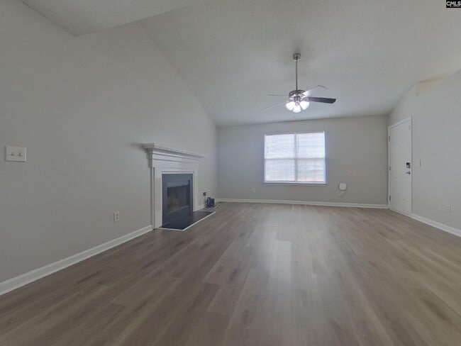 Photo - 105 Old Stone Rd