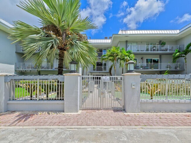 Photo - 7403 SW 82nd St Unit 201N