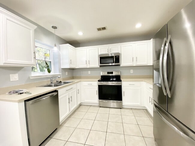 Photo - Four Bedroom Home Available in Edgefield!