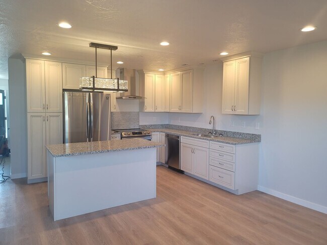 930 E St Unit C