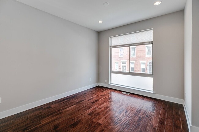 Photo - 602 W Thompson St Unidad A