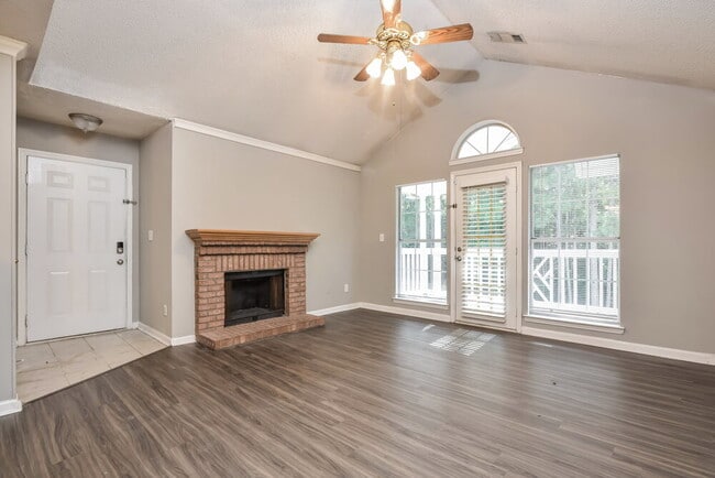 Photo - 3486 Shepherds Path