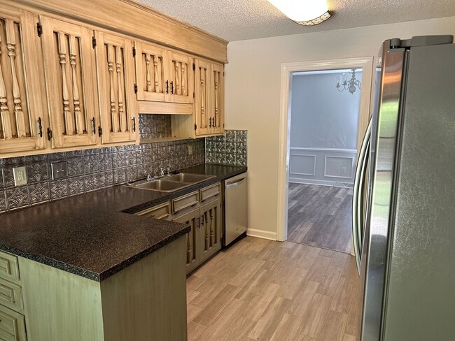 Photo - Beautiful 4 Bedroom 2 baths 2 car garage