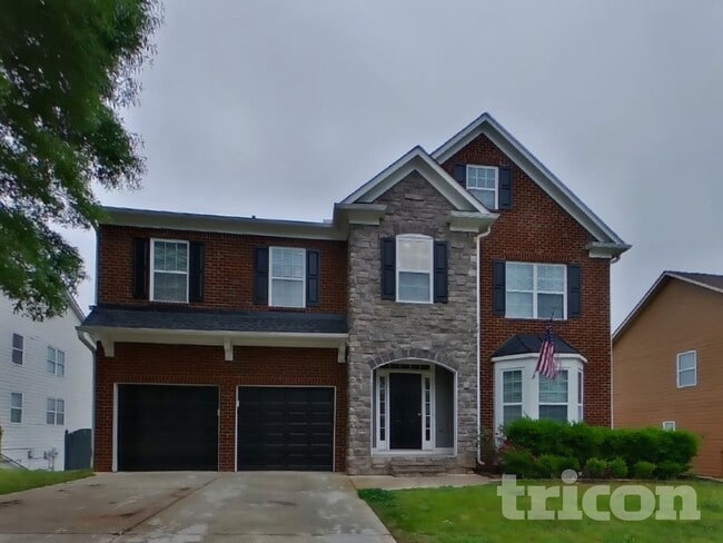 Building Photo - 3751 Lanier Dr