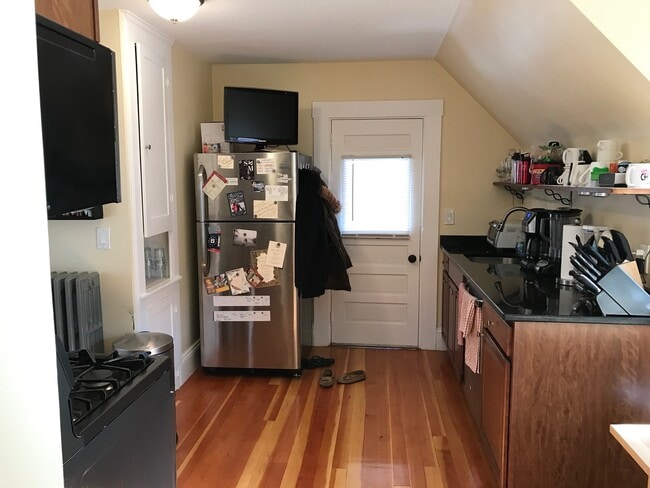 Photo - 21 Chandler St