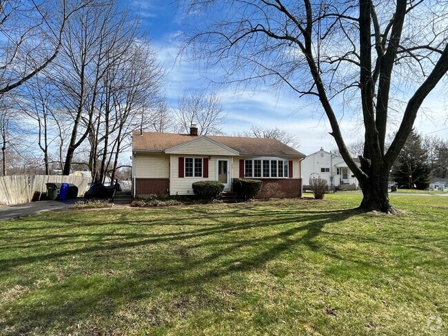 Building Photo - 254 Olney Rd Rental