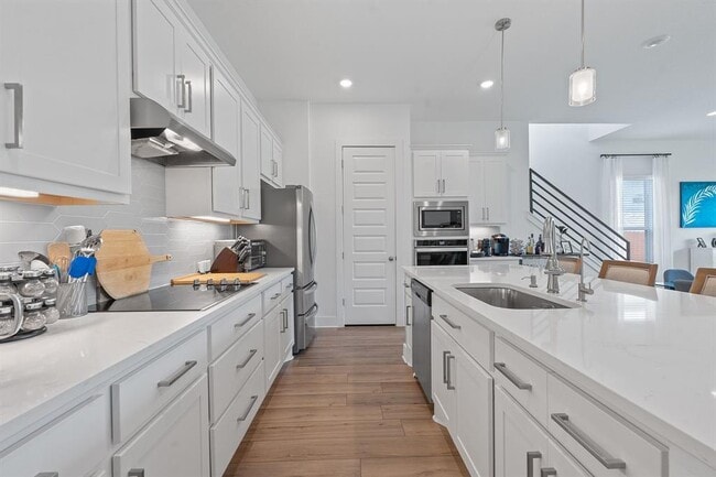 Photo - 16913 Adoro Dr