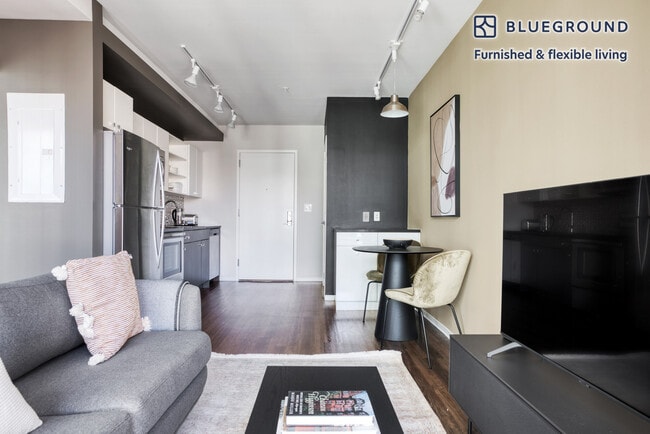 Photo - 45 Stuart St Unit PL FL13-ID787