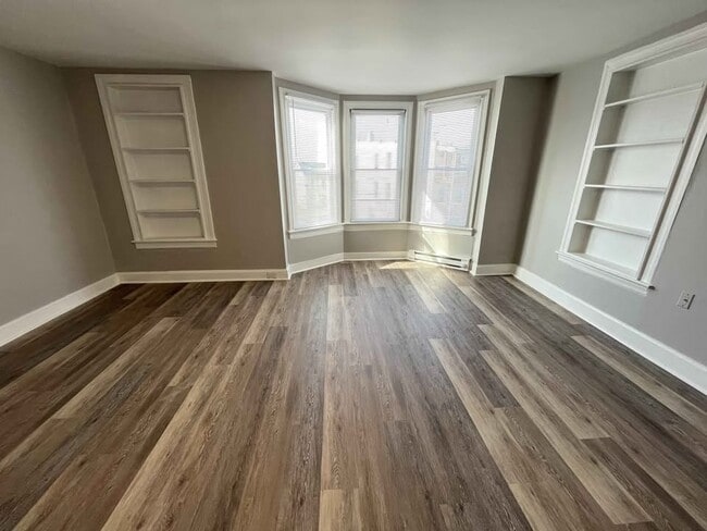 Bedroom - 352 S Locust St Unit Apt #3