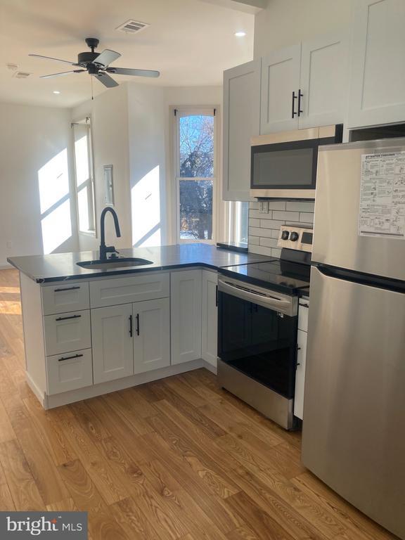 Photo - 1901 W Diamond St