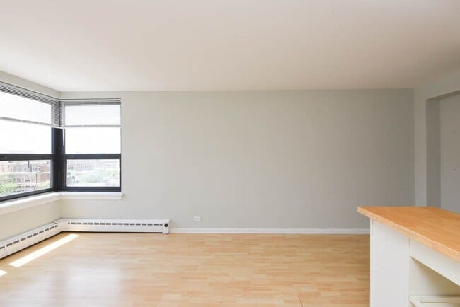428 W Wellington Ave Unit D12