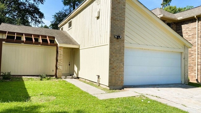 Building Photo - 11231 Glenforest Dr Rental
