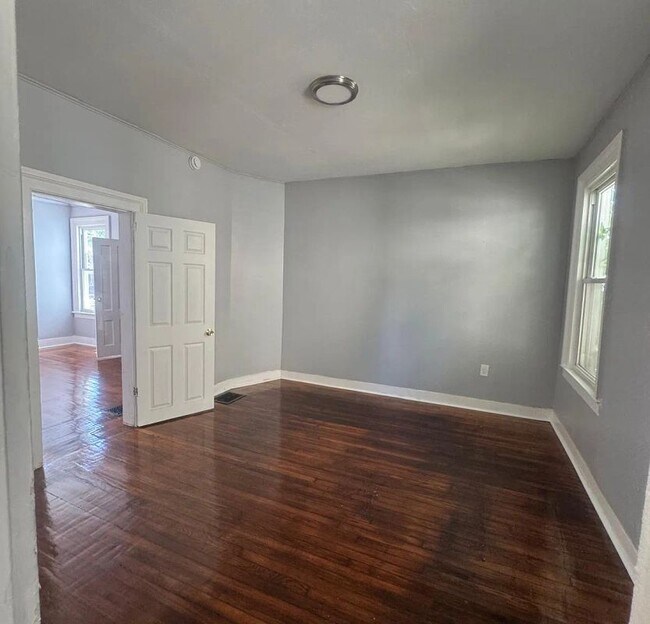 Photo - 5 Gilbert Ave Unit #1