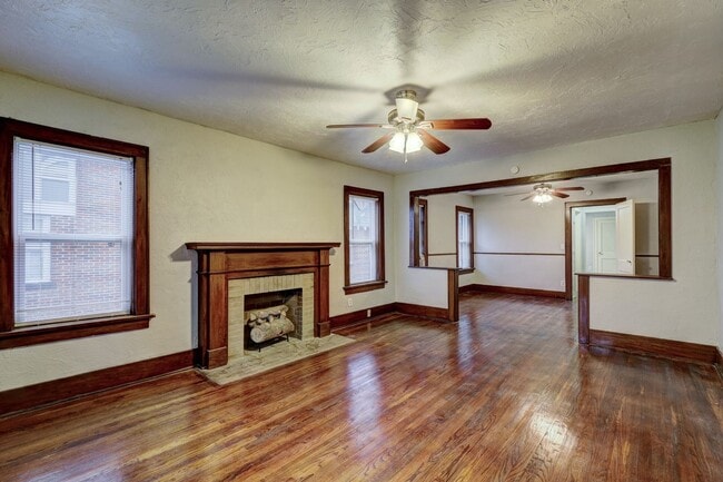 Photo - Lovely 1 Bed Home with new Balcony: 1407 1/2 Northwest 17th Street