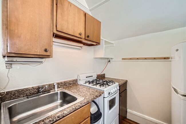Photo - 537 E Platte Ave Condo Unit 1 - 4