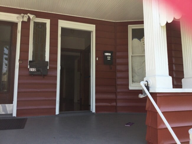 Photo - 712 Bishop Ave