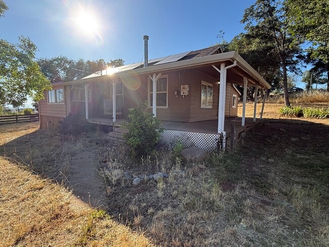 Photo - 3929 Pardes Way