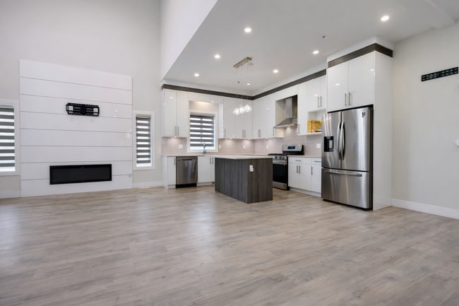 Photo - 36701 Carl Creek Cres